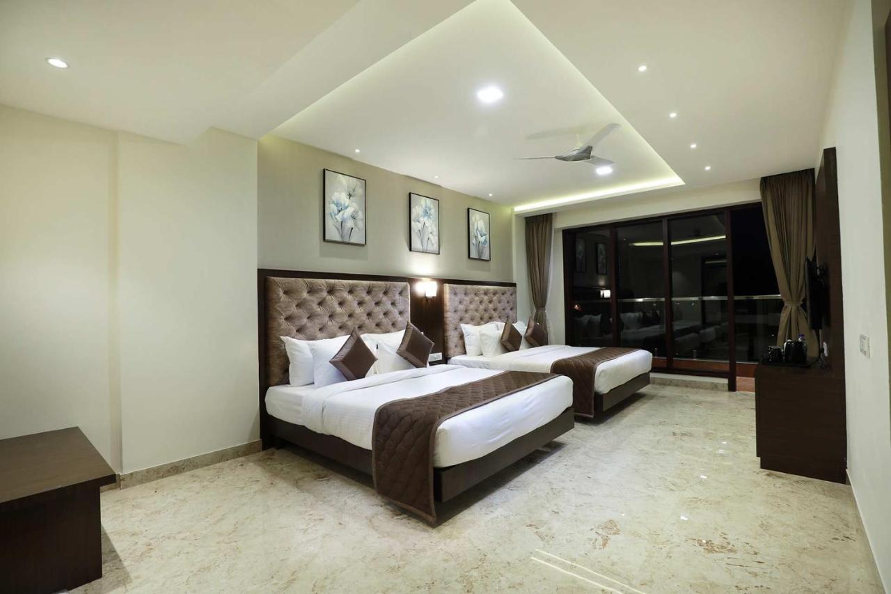Tresca A Luxury Hotel Chikmagalūr Esterno foto