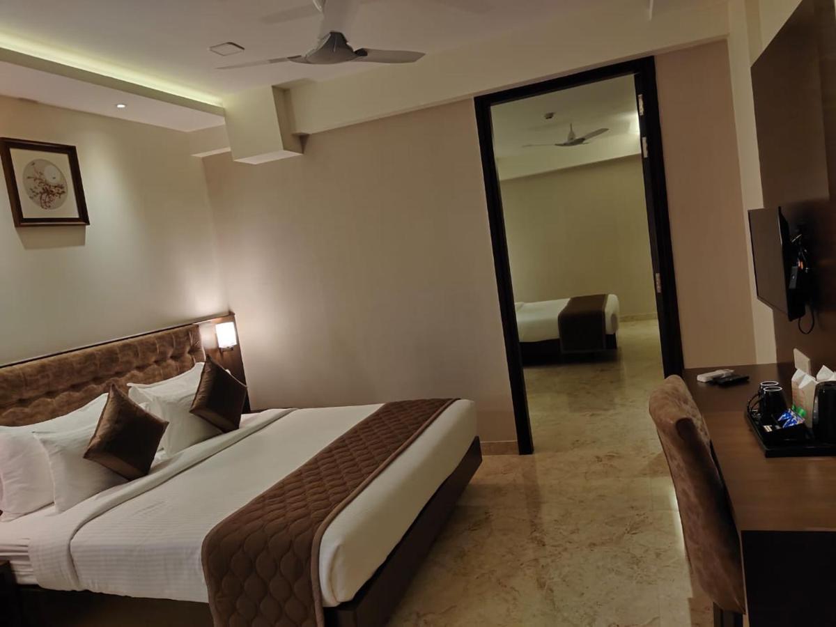 Tresca A Luxury Hotel Chikmagalūr Esterno foto