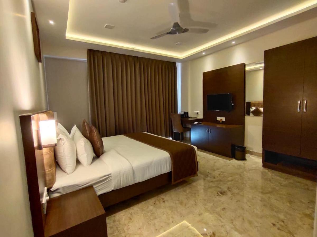 Tresca A Luxury Hotel Chikmagalūr Esterno foto